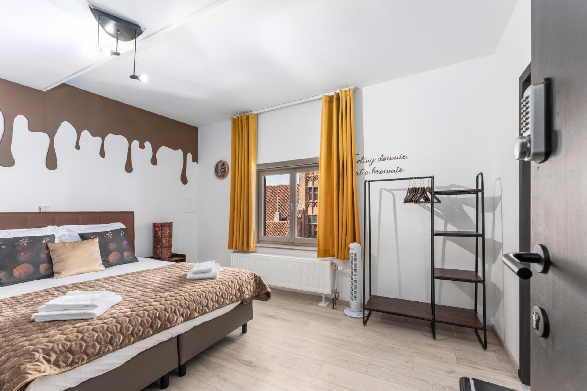 The Chocolate Suites Bruges Exterior photo